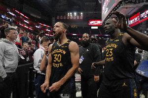 苏群评勇士西部竞争力：实力超群，赛程安排“没人性”。