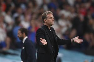 尤尔曼：希克能否首发复出尚未确定，球队将全力备战德国杯并专注晋级。