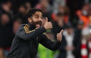 曼联高层对阿莫林的执教表现感到满意，因此预计冬窗不会有大规模引援行动。