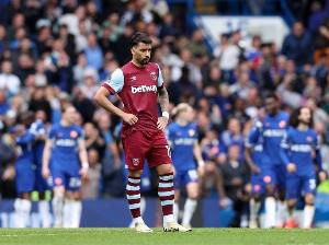 据英国媒体报道，西汉姆联在冬季转会窗口不会出售帕奎塔，同时该球员也未表露出任何转会的意愿。