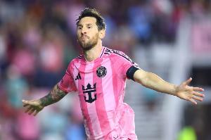 据西班牙媒体报道，梅西已决定介入明年的巴萨主席选举，旨在对抗曾背叛过他的拉波尔塔。