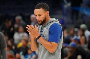 记者：步行者首胜竟是勇士所赠，库里开季遭遇手感最冷一战。