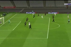 比C罗当年还高！2.01米奥努阿楚逆天倒钩，这腿也太长啦