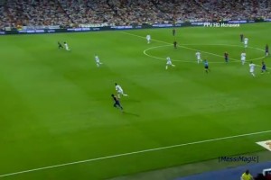 开着上帝视角踢球的男人！梅西那些不可思议的传球！