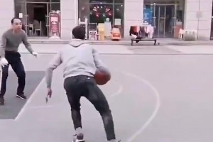 这操作牛逼啊！白巧克力见了也得说句“真骚”！