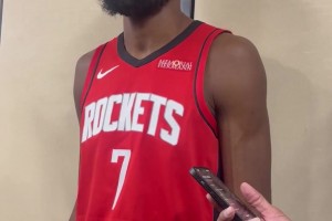 雷霆球迷依旧疯狂嘘你！杜兰特赛后回应：那些嘘声都是爱！