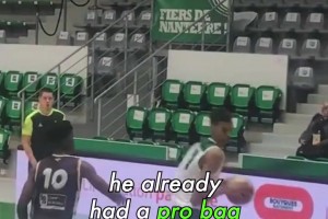 外星怪物！如今的文班打出了以前在U15比赛的统治力！