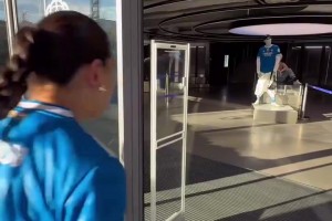 壮观的奖杯陈列室！网红美女带你参观伯纳乌球场！